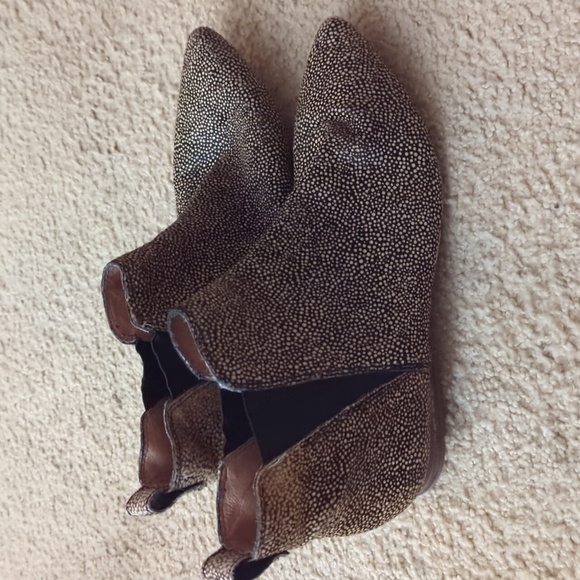 Madewell Nadine Animal Print Chelsea Booties Size 10 - Picture 9 of 14